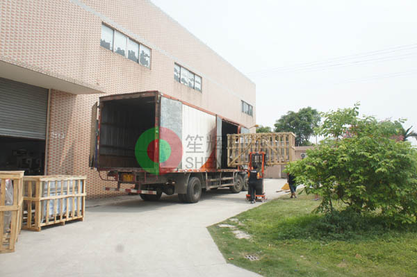 江西客戶向我公司訂購(gòu)切菜機(jī)、渦流洗菜機(jī)、脫水機(jī)等蔬菜加工設(shè)備